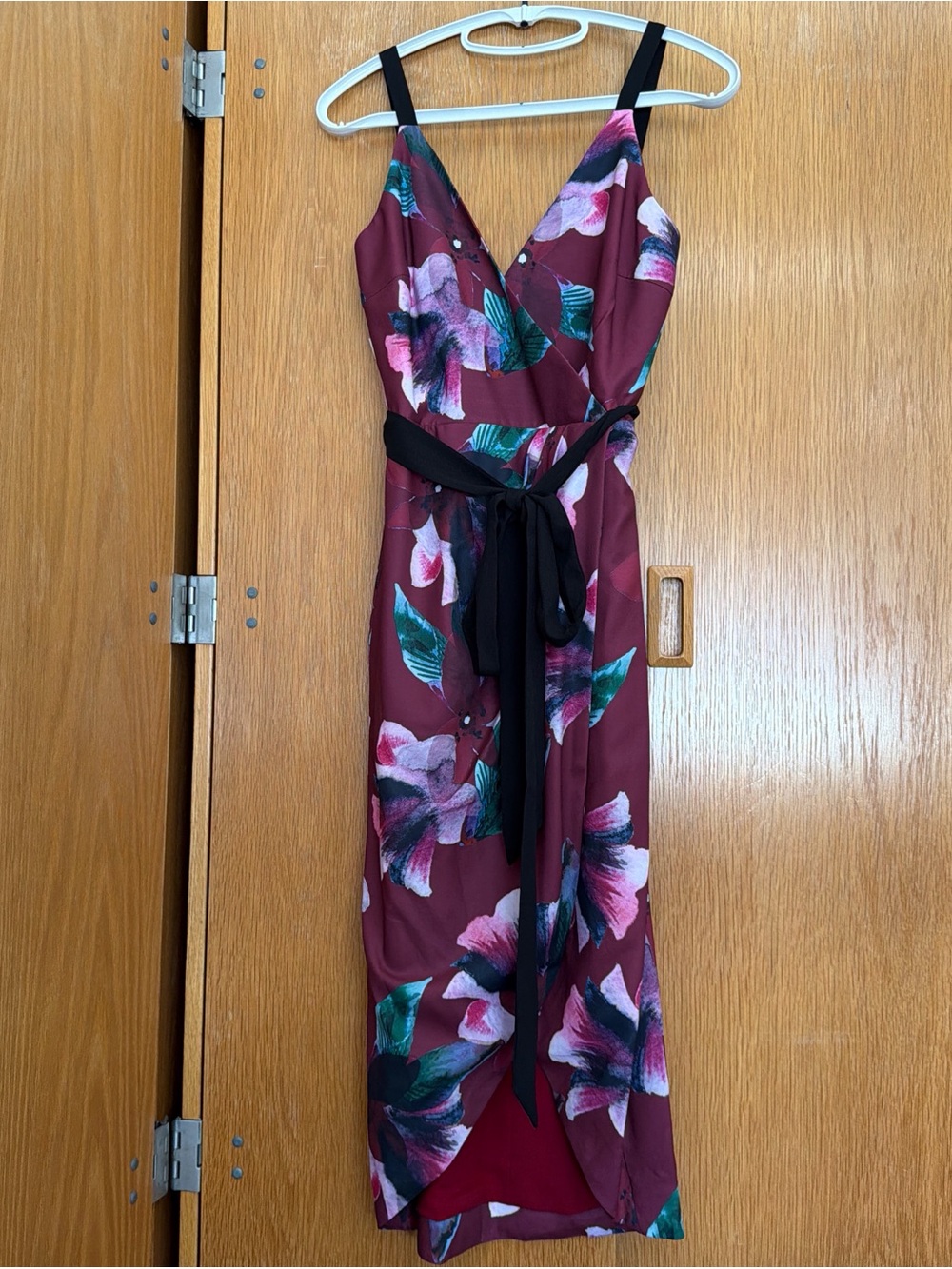 Fame and Partners Burgundy Floral Midi Dress with Black Tie